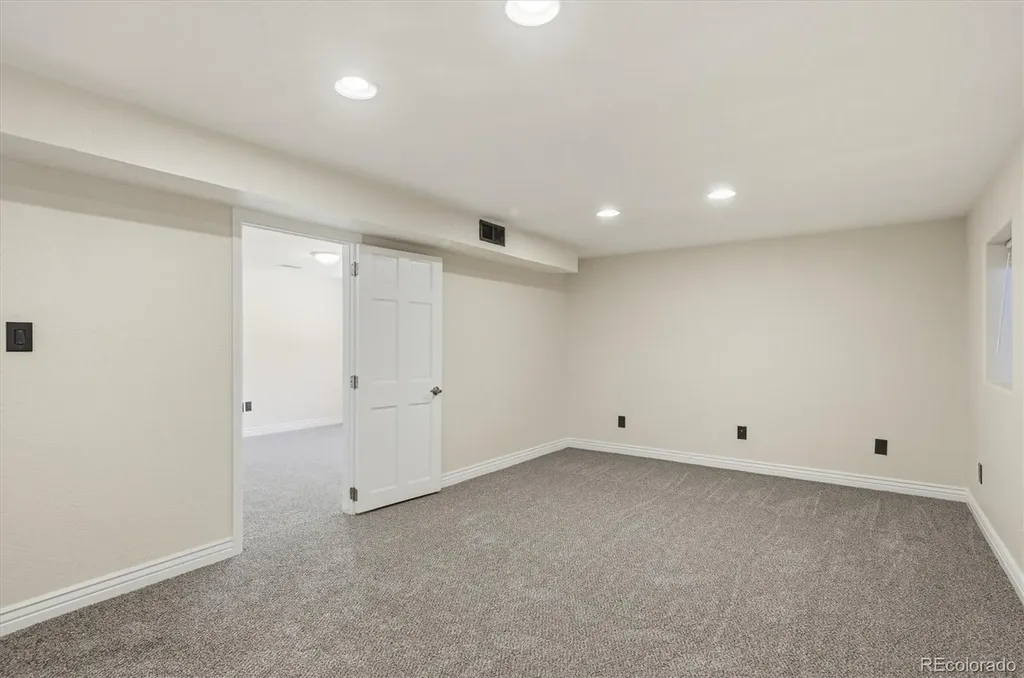 7753 Saulsbury Street Arvada CO 80003