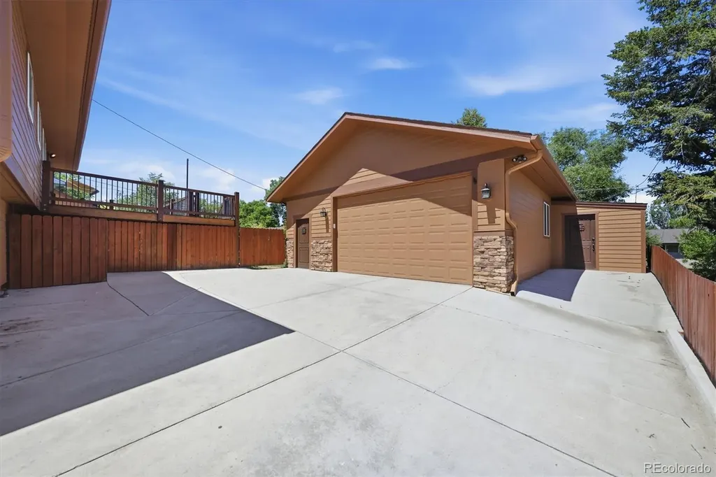 7753 Saulsbury Street Arvada CO 80003