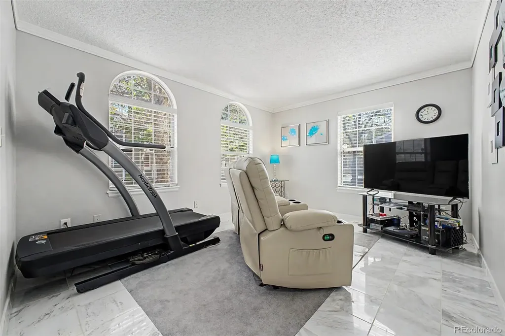 5868 W Asbury Place Lakewood CO 80227