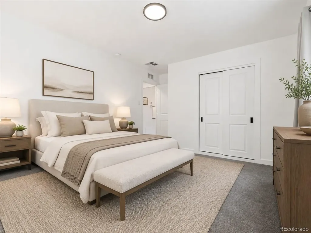 2815 S Glencoe Street Denver CO 80222