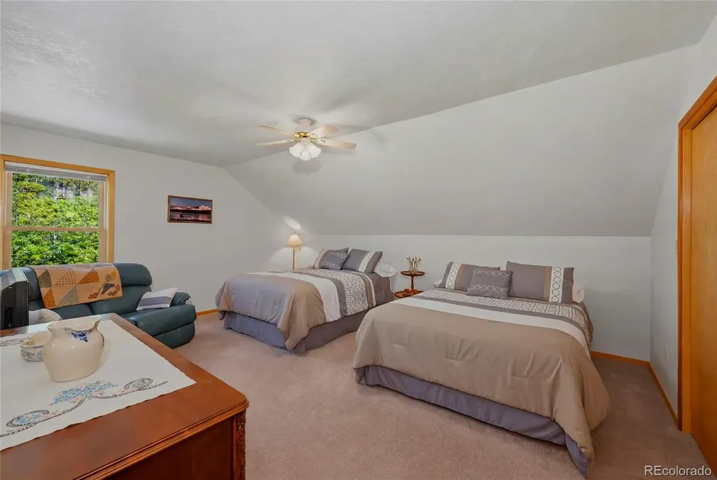 5338 Us Highway 160 La Veta CO 81055
