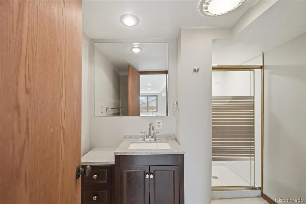 7731 S Estes Street Littleton CO 80128