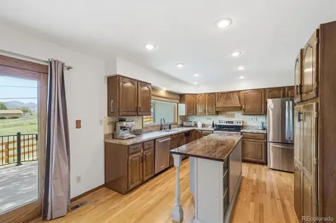 7731 S Estes Street Littleton CO 80128
