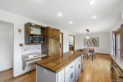 7731 S Estes Street Littleton CO 80128