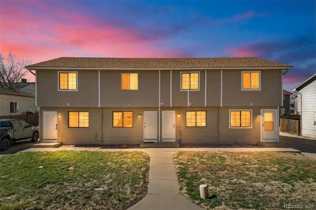49 Royal Crest Drive Pueblo CO 81005