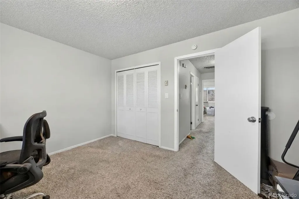 49 Royal Crest Drive Pueblo CO 81005