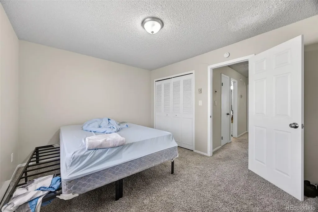 49 Royal Crest Drive Pueblo CO 81005