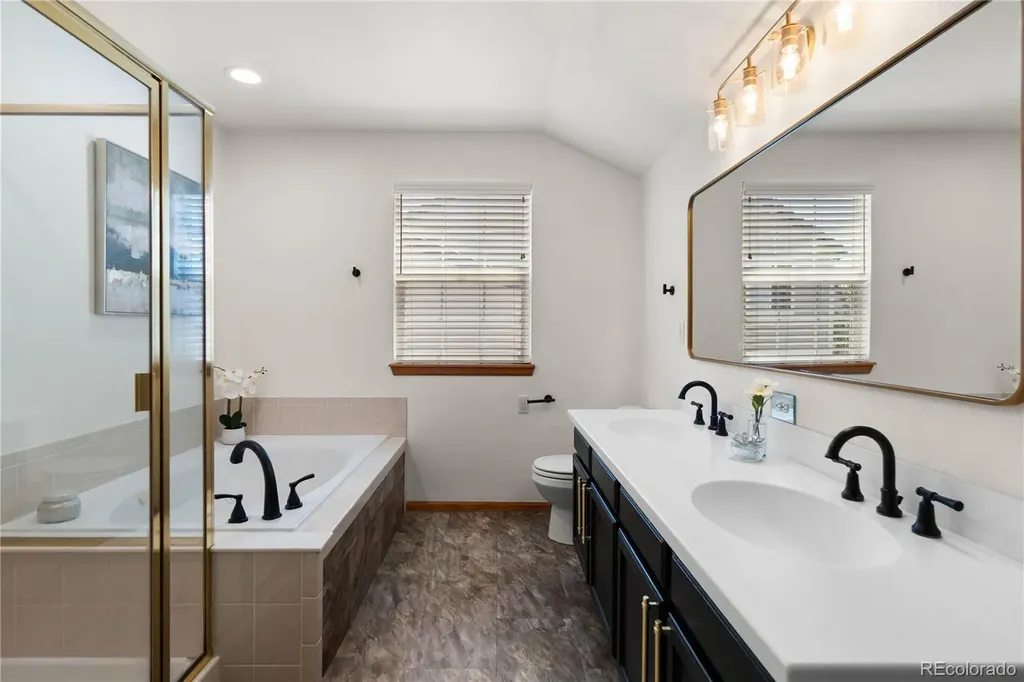 4820 S Kirk Way Aurora CO 80015