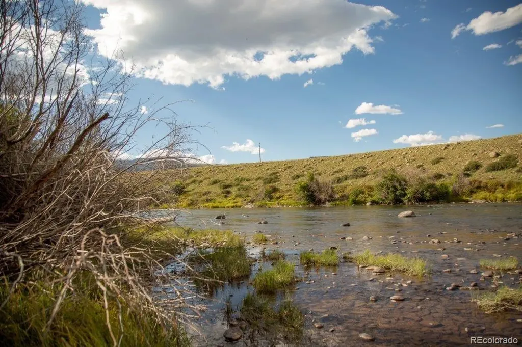 3940 Vista Grande Drive Creede CO 81130