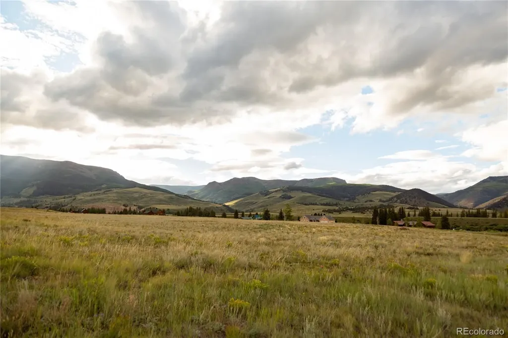 3940 Vista Grande Drive Creede CO 81130
