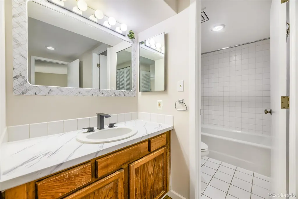 1777 Larimer Street Denver CO 80202