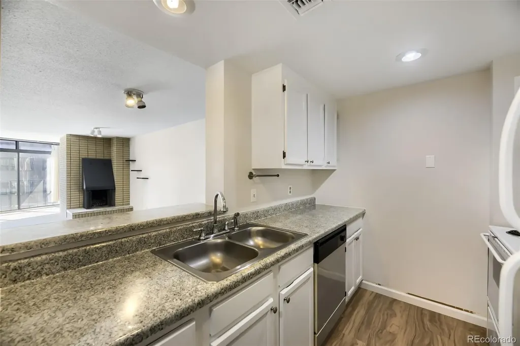 1777 Larimer Street Denver CO 80202
