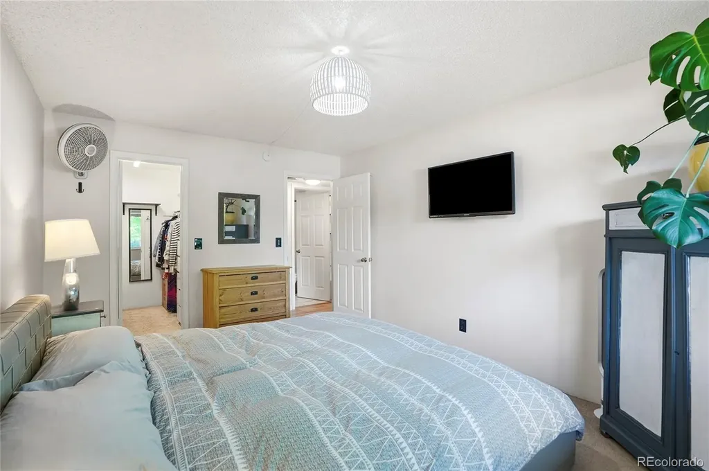8095 E Colorado Avenue Denver CO 80231
