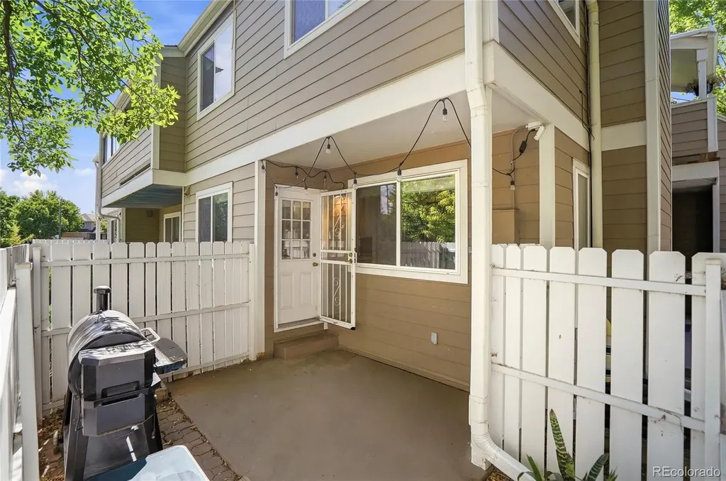 8095 E Colorado Avenue Denver CO 80231