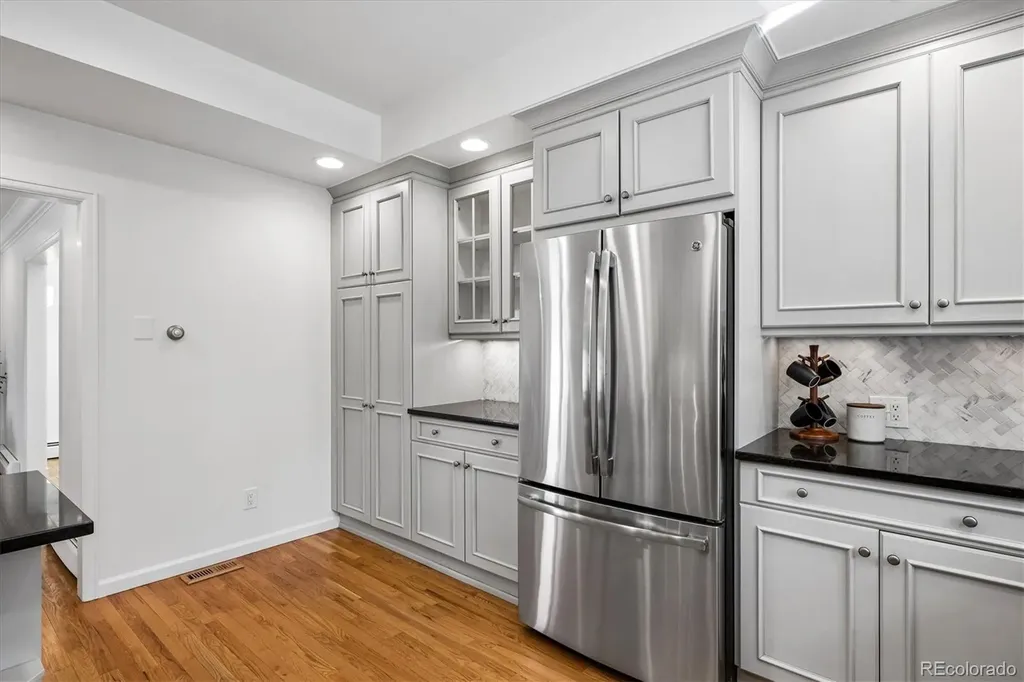 2552 E Alameda Avenue Denver CO 80209