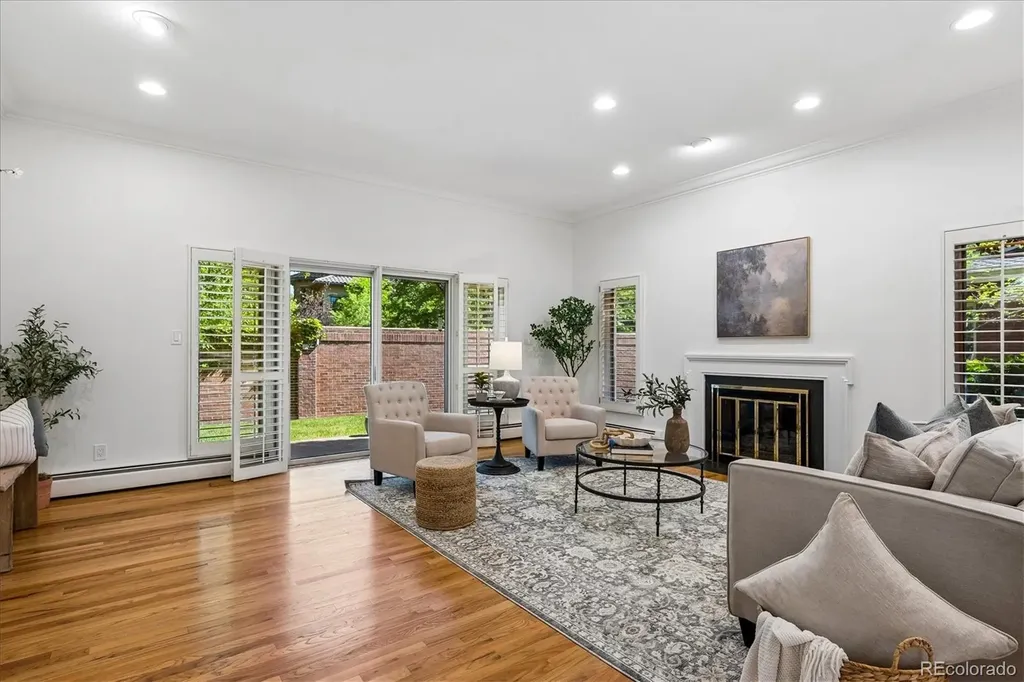 2552 E Alameda Avenue Denver CO 80209