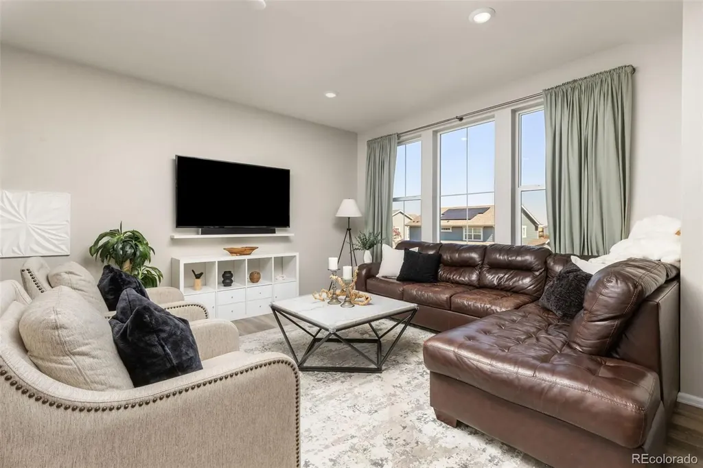 26265 E Canal Place Aurora CO 80018