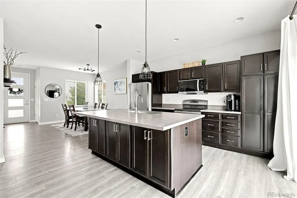 10850 Richfield Circle Commerce City CO 80022