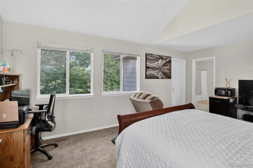 4056 N Lisbon Street Denver CO 80249