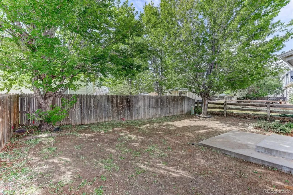 4056 N Lisbon Street Denver CO 80249