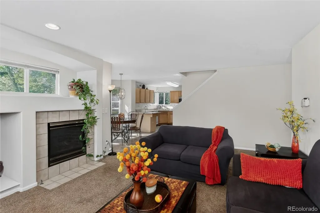 4056 N Lisbon Street Denver CO 80249