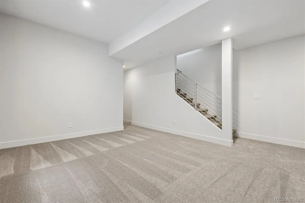3404 Newton Street Denver CO 80211