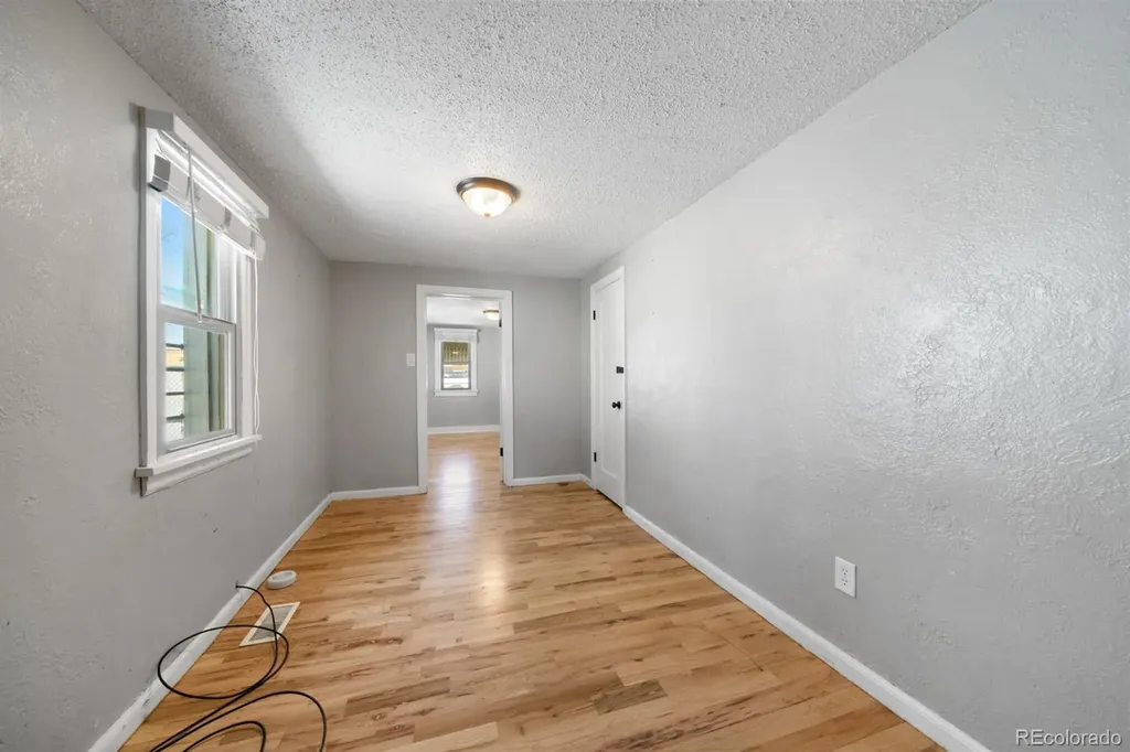 22 Iowa Avenue Colorado Springs CO 80909