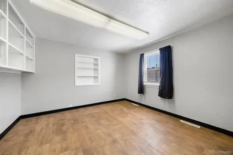 22 Iowa Avenue Colorado Springs CO 80909