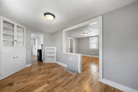 22 Iowa Avenue Colorado Springs CO 80909