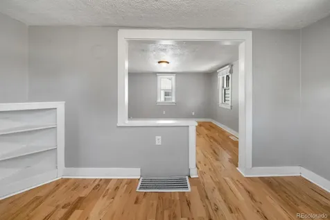 22 Iowa Avenue Colorado Springs CO 80909