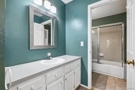2049 E Phillips Lane Centennial CO 80122