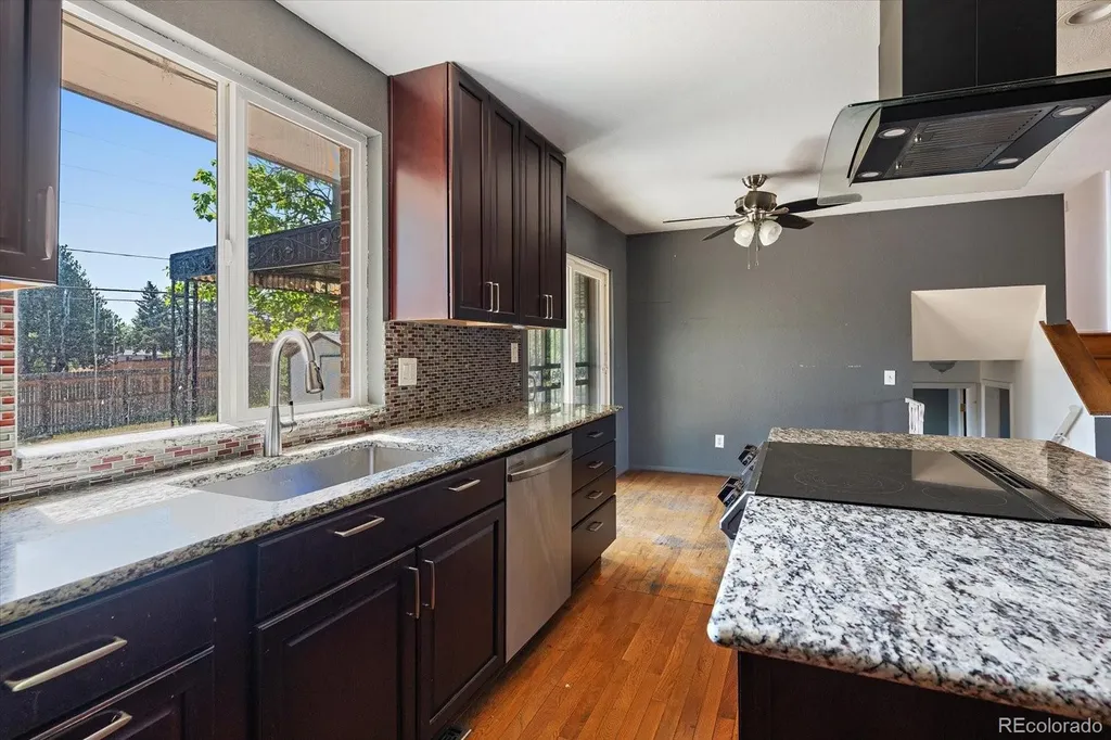 1048 Granby Street Aurora CO 80011