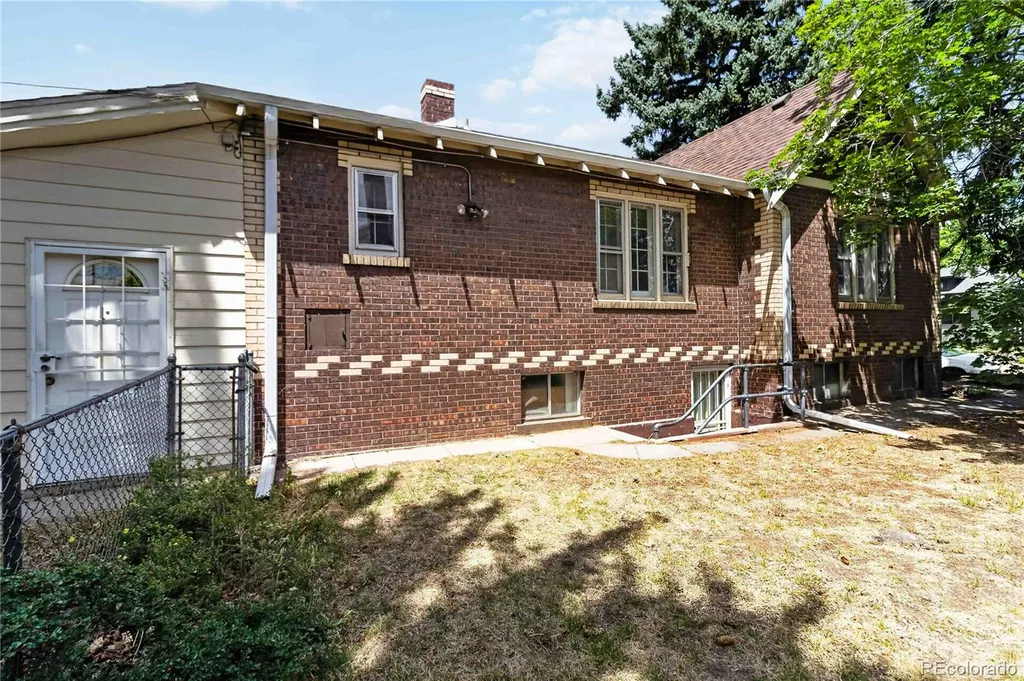 3040 W 39th Avenue Denver CO 80211