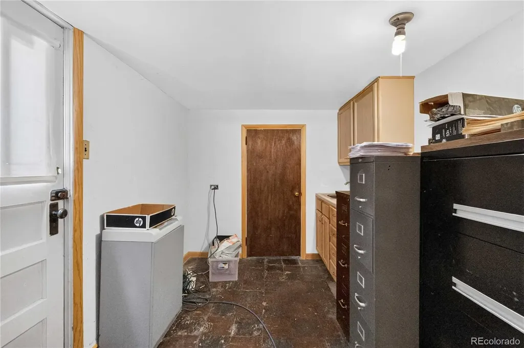3040 W 39th Avenue Denver CO 80211