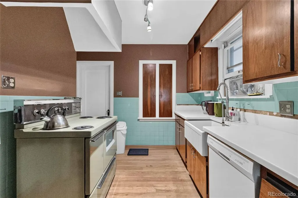 3040 W 39th Avenue Denver CO 80211