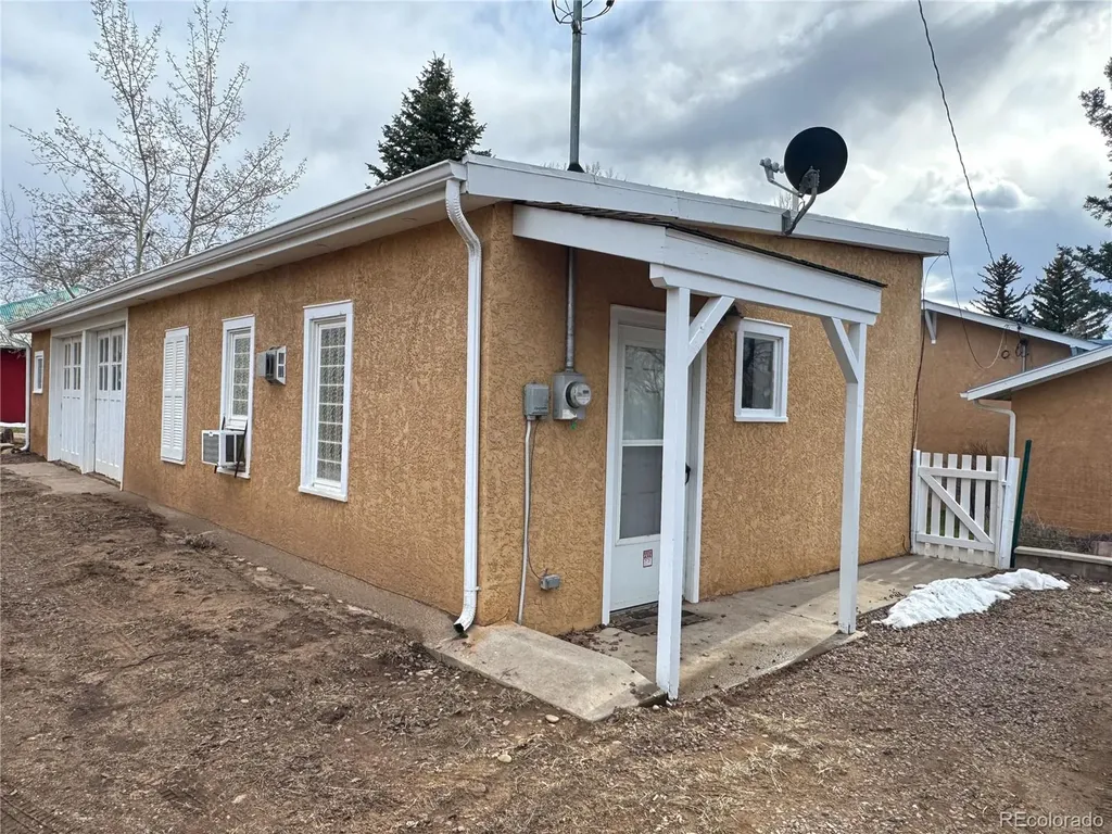 209 S Third Street Westcliffe CO 81252