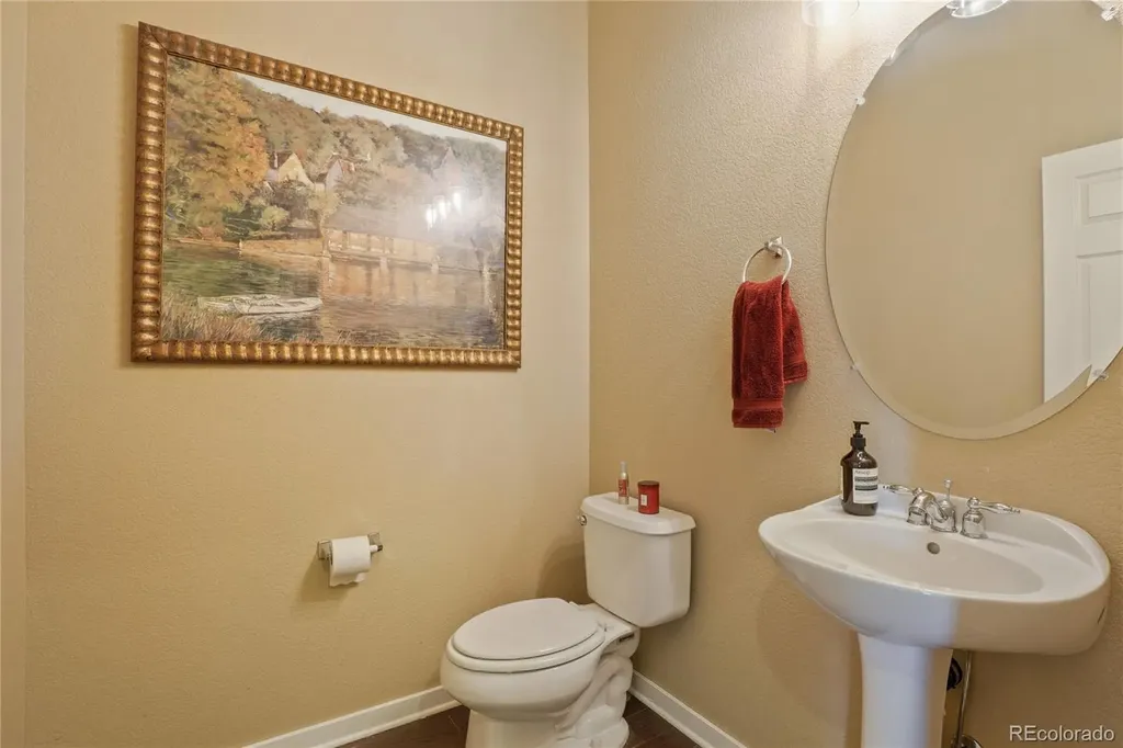 42038 Oakwood Street Elizabeth CO 80107