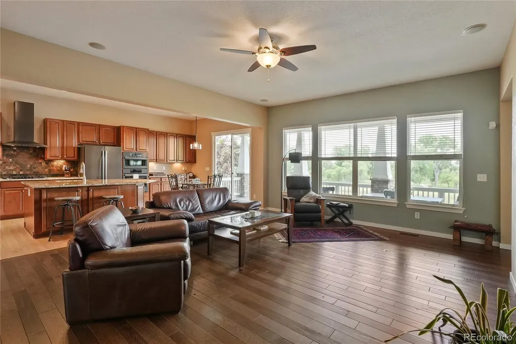42038 Oakwood Street Elizabeth CO 80107