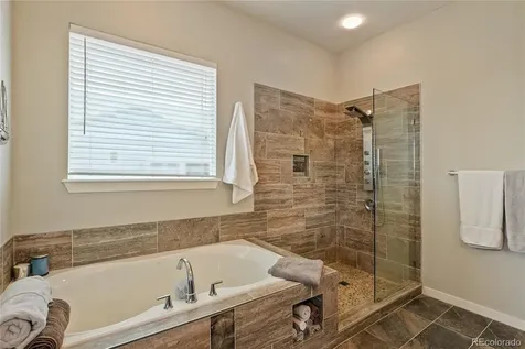 42038 Oakwood Street Elizabeth CO 80107