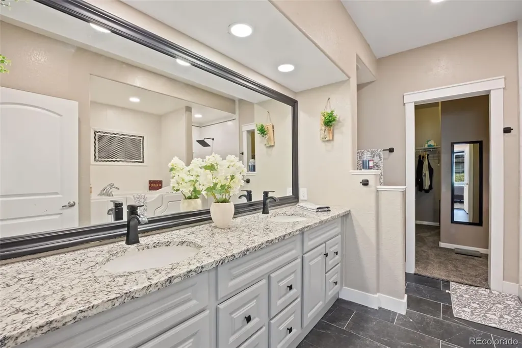 8519 Gold Peak Drive Highlands Ranch CO 80130