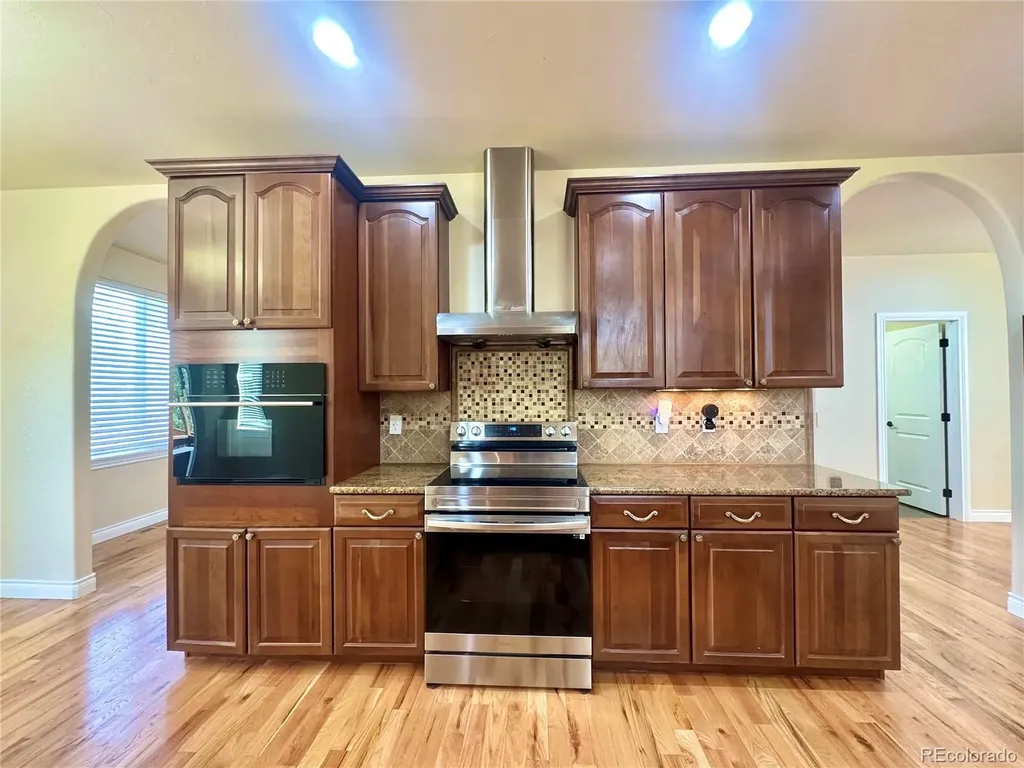 1271 S Ammons Street S Lakewood CO 80232