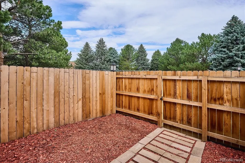 15999 E Alaska Place Aurora CO 80017