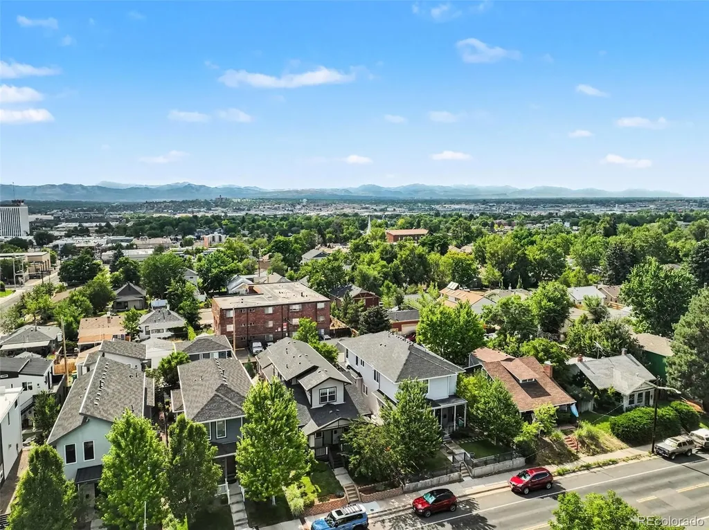 3265 S Logan Street Englewood CO 80113