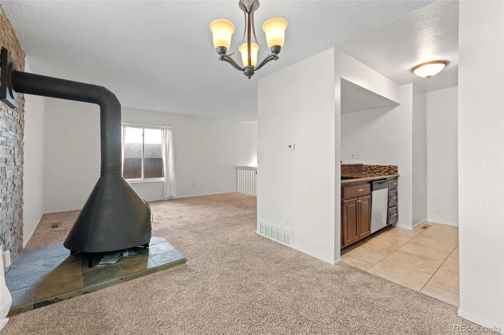 935 Saturn Drive Colorado Springs CO 80905