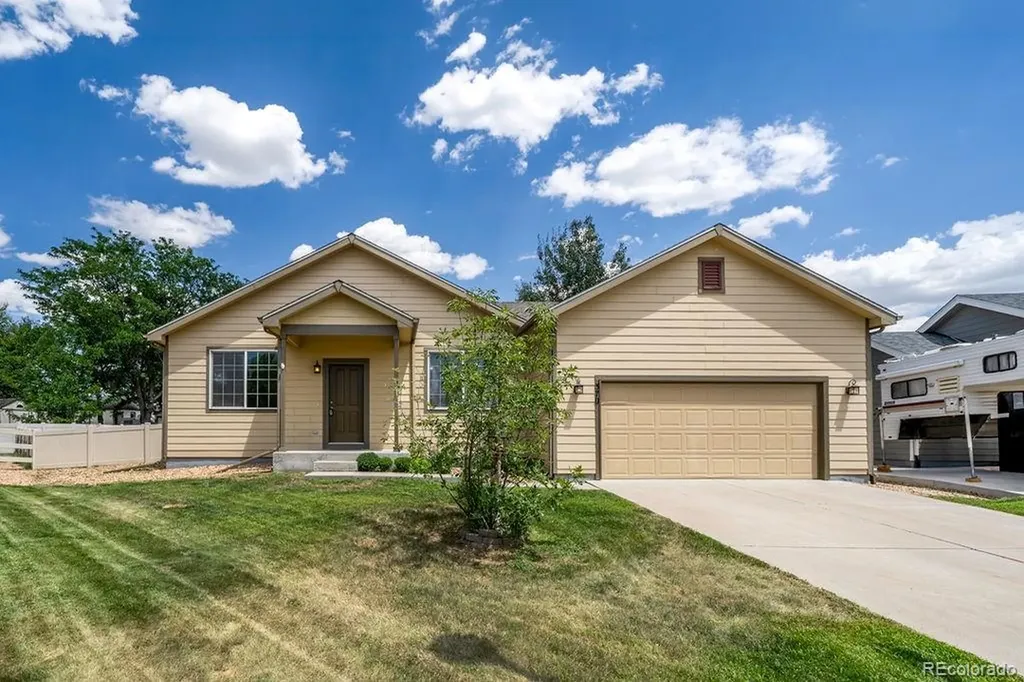 370 Naples Street Firestone CO 80520