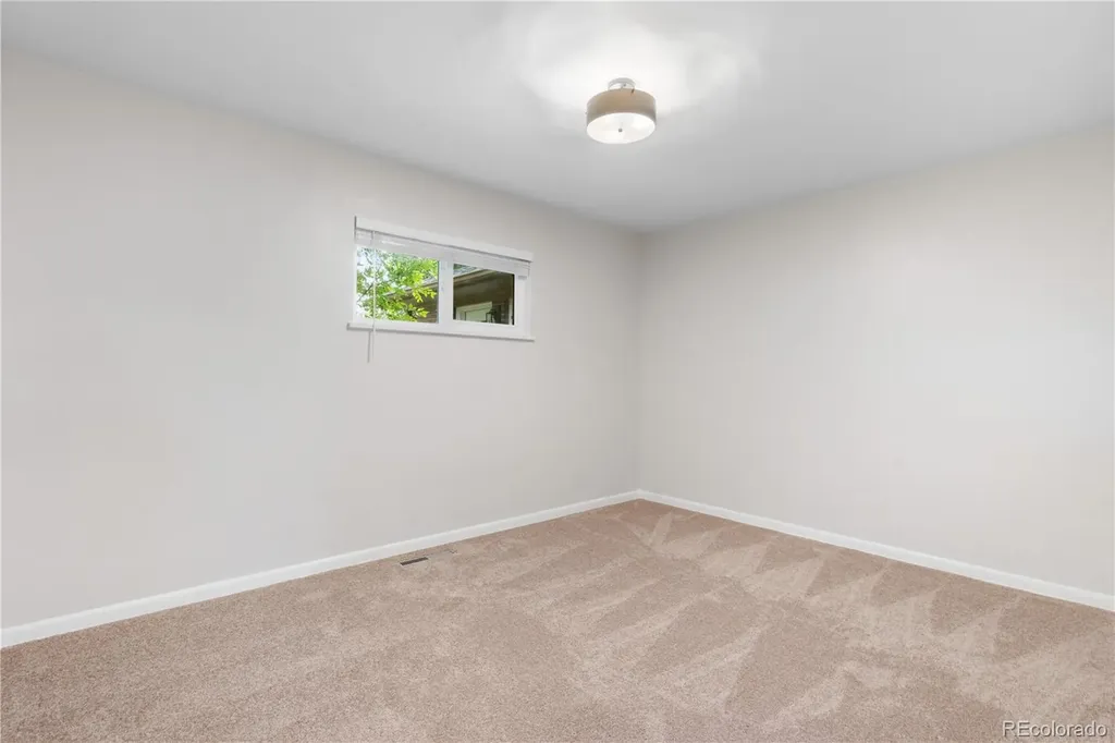 3271 Krameria Street Denver CO 80207