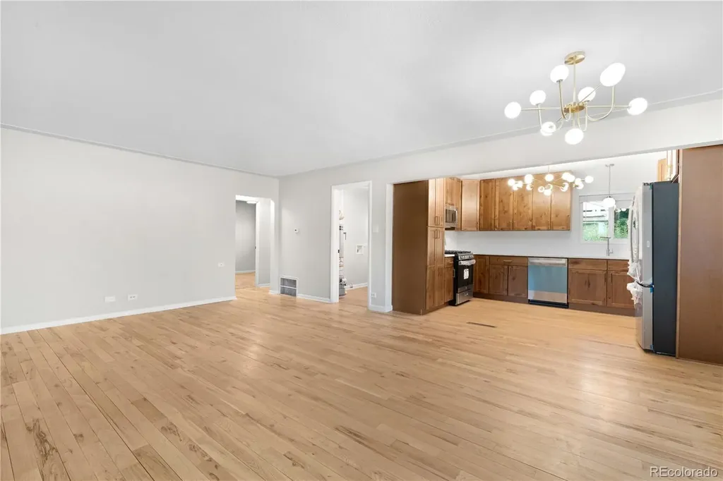 3271 Krameria Street Denver CO 80207