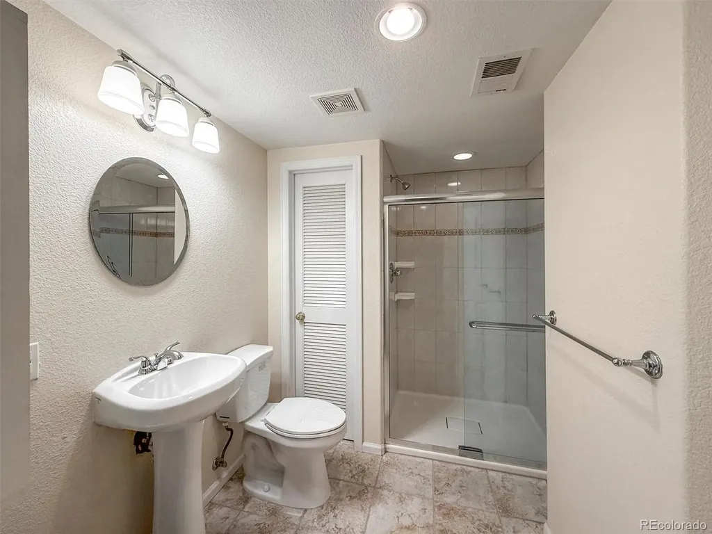 13689 Boulder Point Broomfield CO 80023