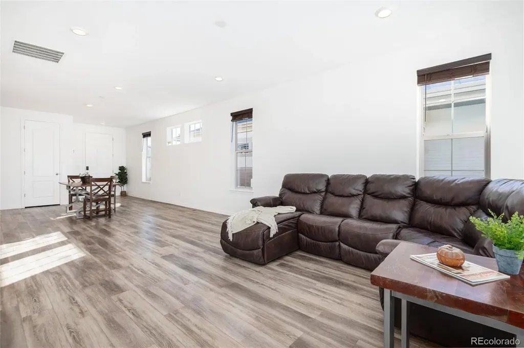 7781 Plateau Creek Lane Littleton CO 80125