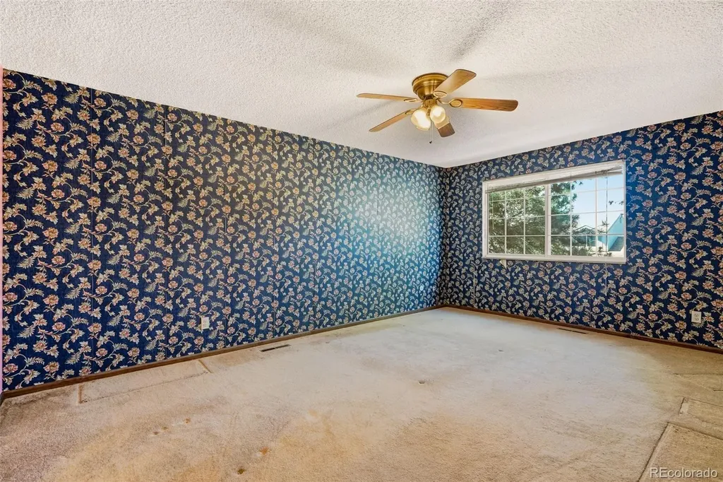 5492 S Richfield Way Centennial CO 80015